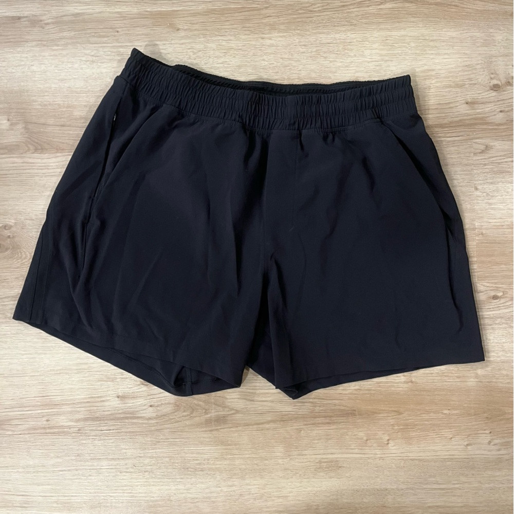 Lululemon Black Pacebreaker shorts